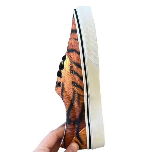 VANS era tiger true white sz woman’s 7 NWT - Picture 2 of 6